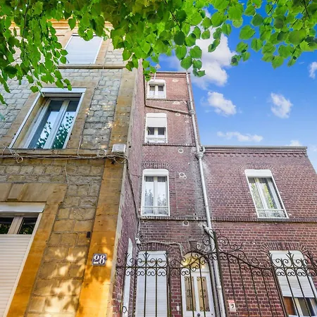 Budget Avec Parking Au Centre-ville